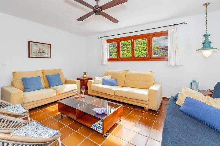 Maison de vacances « Alojamiento Con Encanto » avec vue mer, piscine privée et Wi-Fi in Binibeca, Sant Lluís