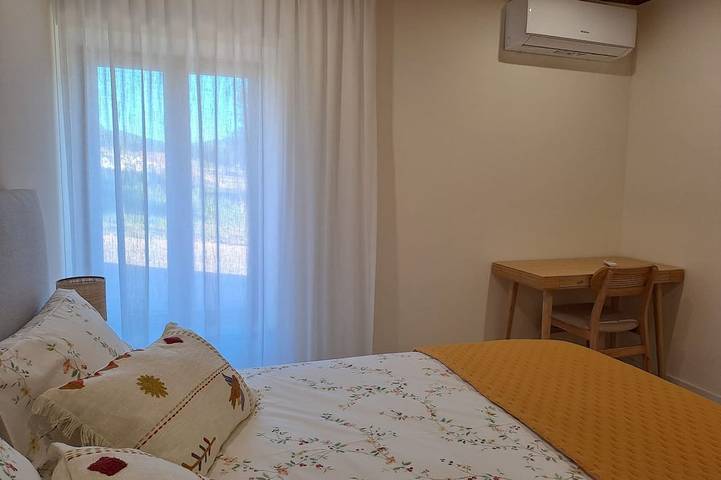 Gîte pour 8 personnes, avec Piscine
