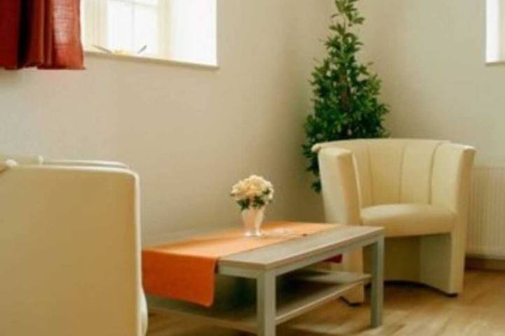 Ferienwohnung für 2 Personen, mit Garten in Neubrandenburg - 4