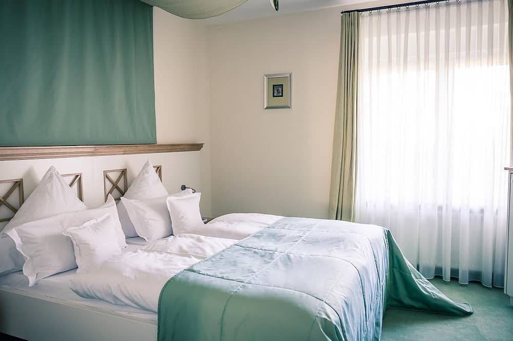 Gästehaus Einzelzimmer - nicht erstattbar - Burg & Gästehaus by Schwarzenstein in Johannisberg, Geisenheim