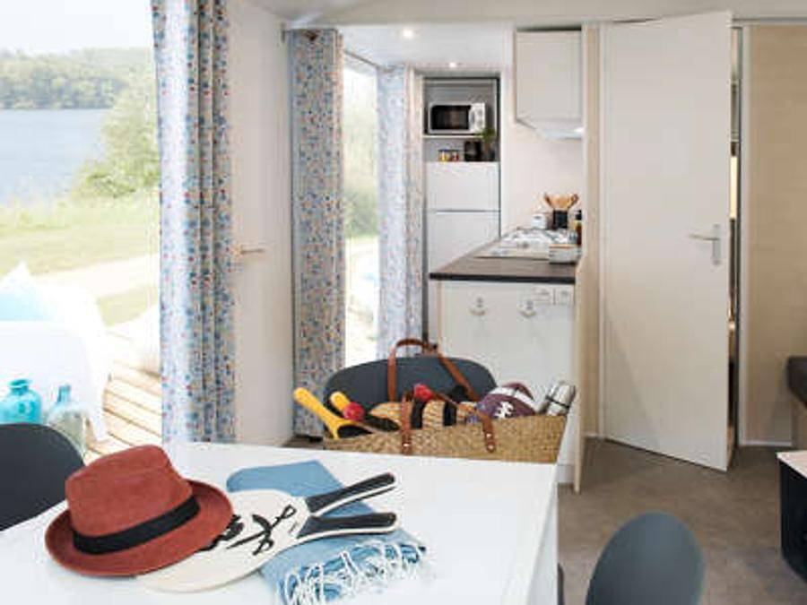 Camping Le Mont-Viron - Mobilhome 4 personnes - Irm Titania 2 chambres in Montviron, Côte de la Déroute