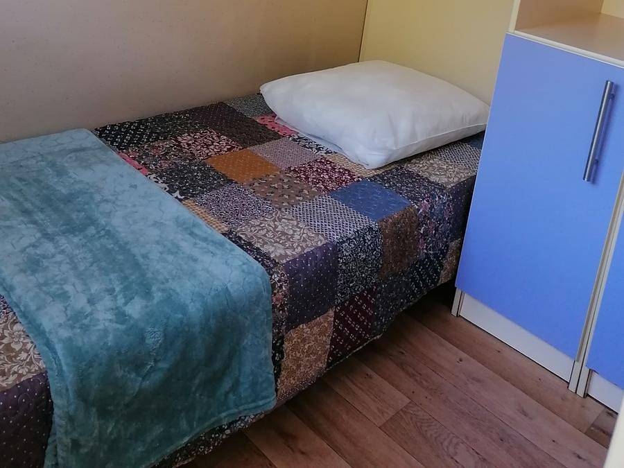 Camping Verbela Village - Chalet 5 personas - 33m² - 3 habitaciones in Noves, Region de Arles