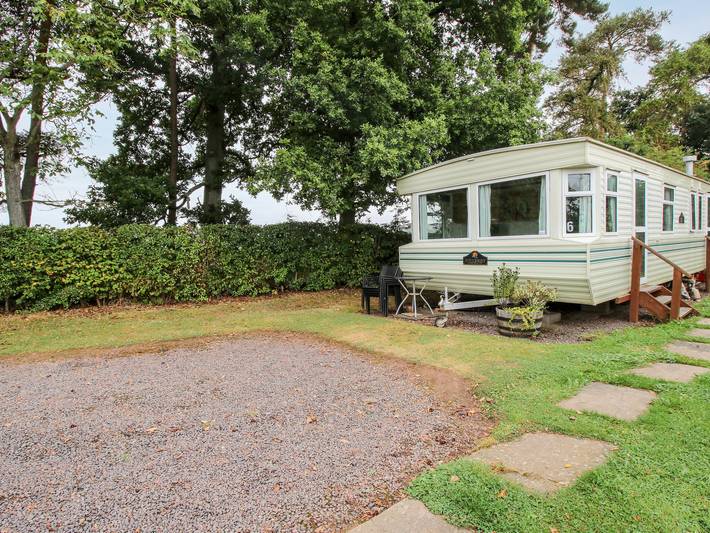 Bungalow for 6 people, with Garden in Shropshire