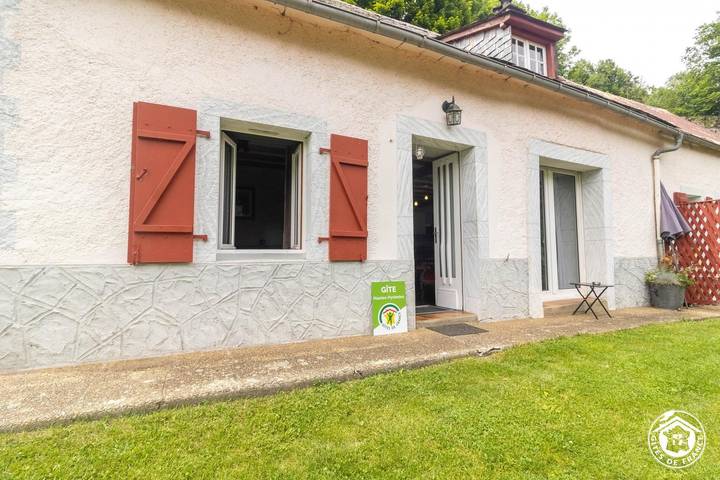 Gîte pour 3 personnes, avec jardin à Cauterets - 2