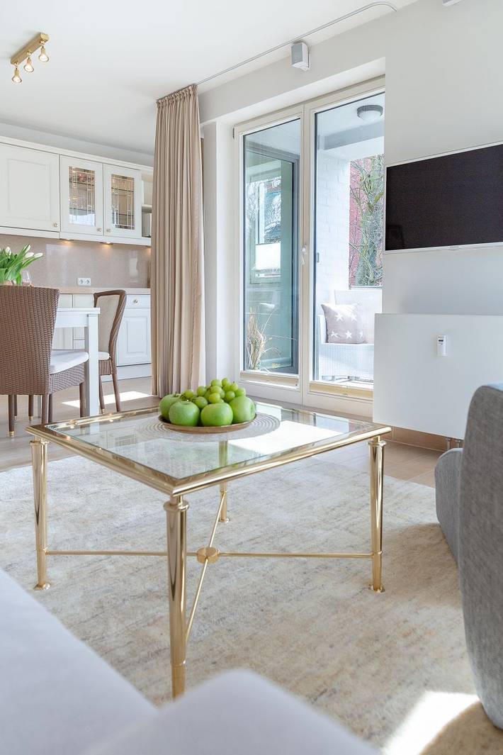 Ganze Wohnung, Top Citylage: Sehr komfortable, helle 2-Zimmerwohnunhg mit Balkon u. Stellplatz in Westerland, Sylt (Gemeinde)