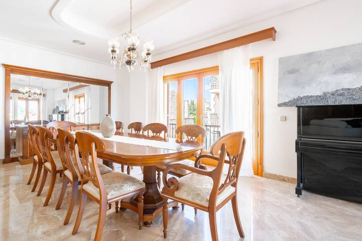 Casa vacacional 'Can Maro' con terraza privada, balcón y Wi-Fi in Santa Margalida, Mallorca Norte
