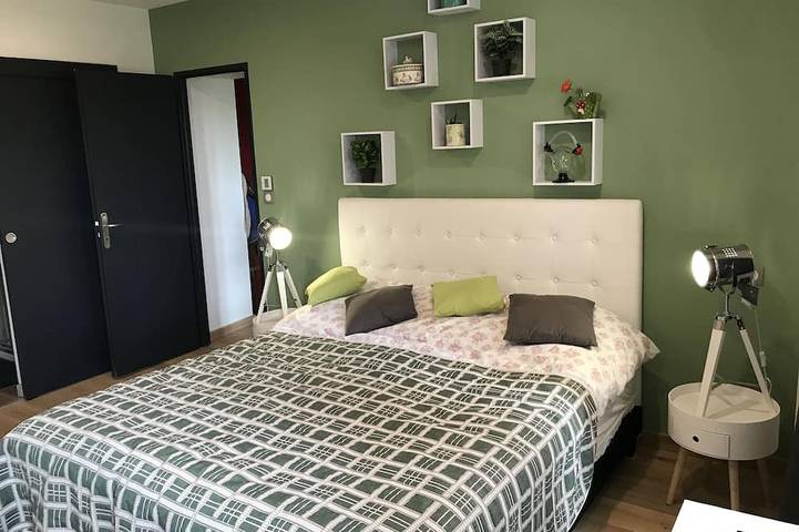 Gîte pour 14 personnes, avec jardin dans Haute-Garonne - 2