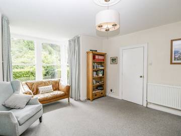 Cottage for 16 People in Gloucestershire, Photo 4