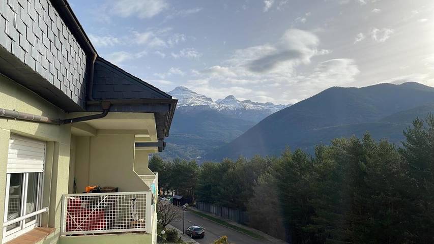 Appartement de vacances pour 9 personnes, avec terrasse et vue - 1