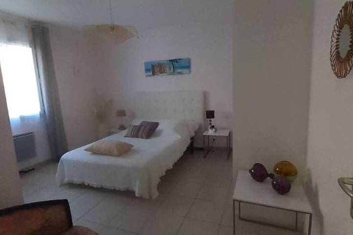 Gîte pour 4 personnes, avec jardin à Lussas - 4