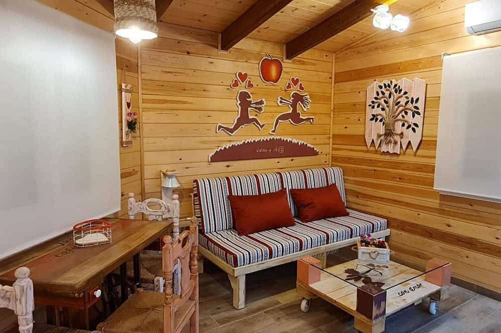 Hel leilighet, Studio 'Altea' with Shared Pool, Wi-Fi and Air Conditioning in Busot, Costa Blanca