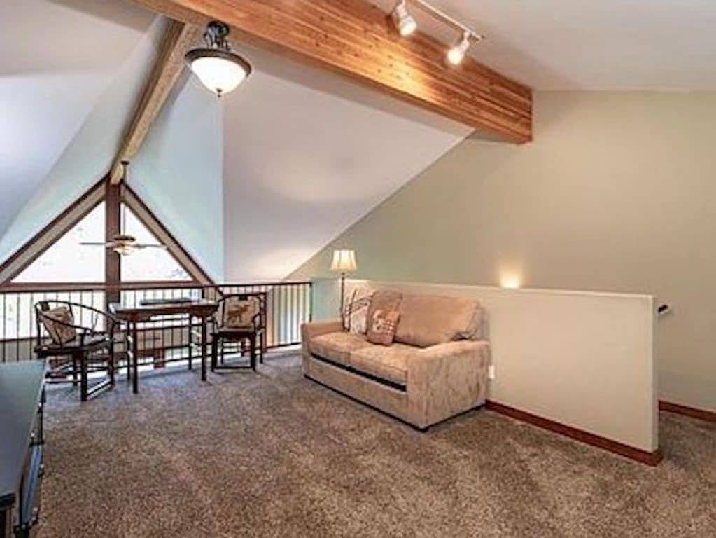 Ganze Wohnung, Beautiful Loft Condo in the Heart of Bigfork on the Swan River in Flathead Nationalwald