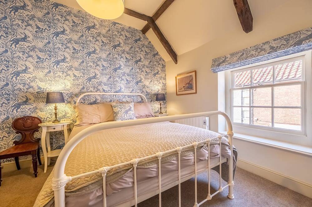 Arch Cottage, Burnham Market, Norfolk in Burnham Market, Norfolk Coast