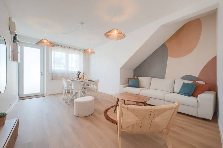 Appartement entier, La Douceur - Wifi - Proche gare in Laval, Mayenne