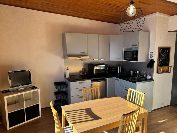 Gîte pour 4 personnes, avec vue et balcon dans Office De Tourisme La Toussuire - 4