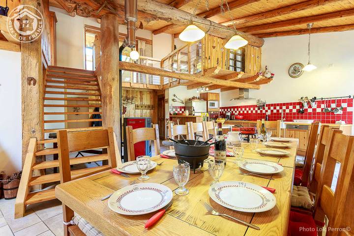Gîte pour 12 personnes, avec Terrasse ainsi que Jardin et Sauna à Saint-André (Savoie) - 2