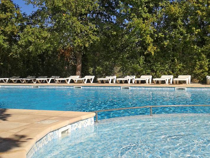 Location de vacances pour 4 personnes, avec terrasse et bassin pour enfant, animaux acceptés à Tourrettes - 4