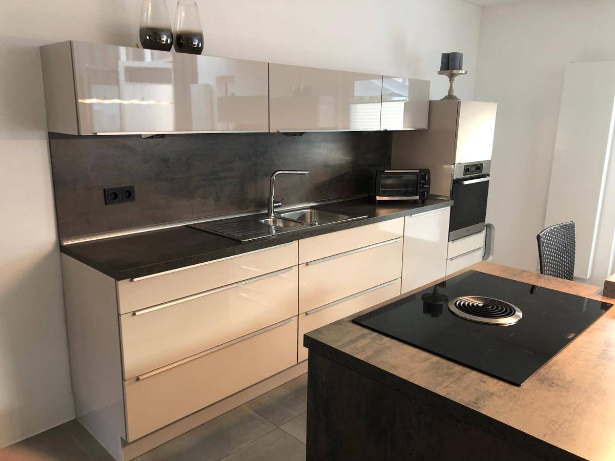 Ganze Wohnung, One-Bedroom Apartment in Bad Kreuznach, Landkreis Bad Kreuznach