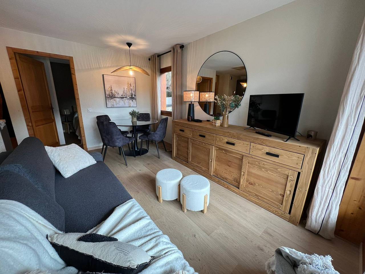 Appartement entier, T2 design et cosy à La Clusaz avec terrasse sud et garage privé in La Clusaz, Région d'Annecy