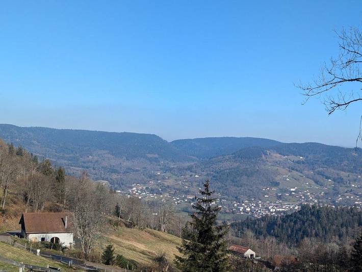 Location de vacances pour 10 personnes, animaux acceptés à Ramonchamp