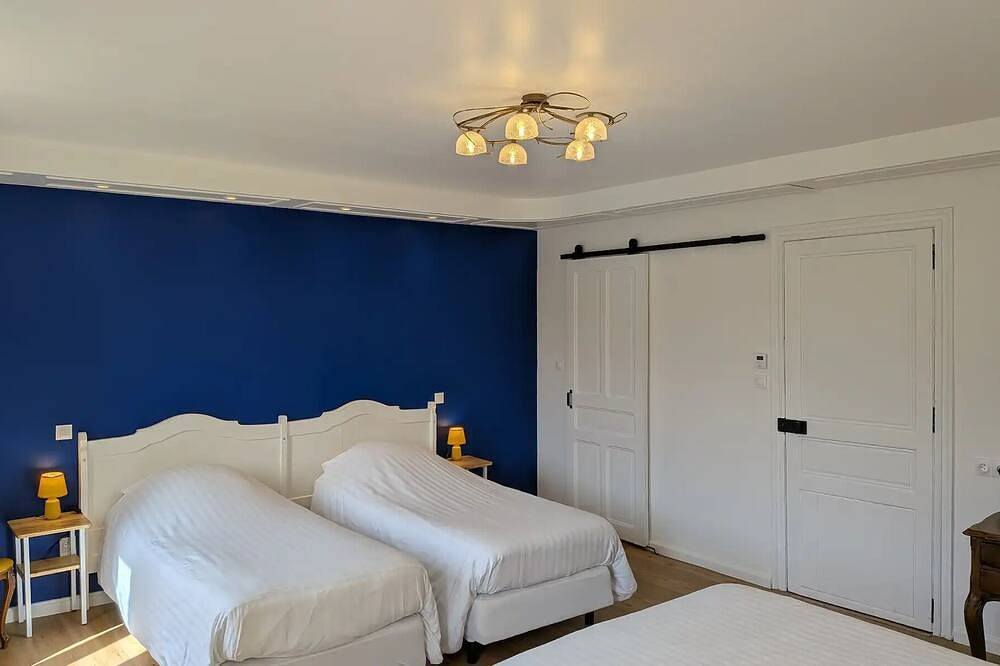 Chambre d'hôte flexible & confortable vue montagne in Montaillou, Ariège