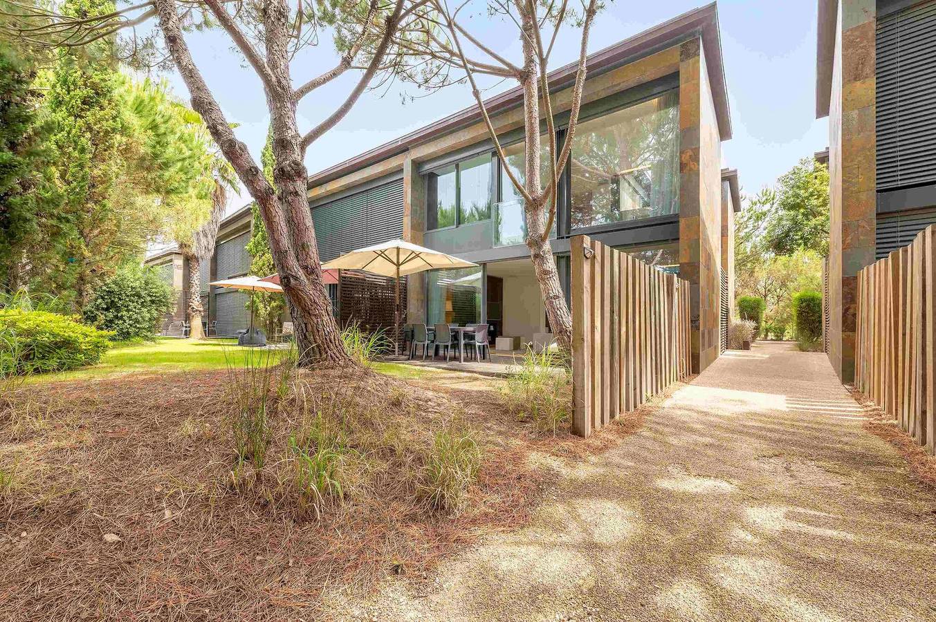 Ferienhaus für 7 Personen mit Balkon in Carvalhal, Costa Alentejana