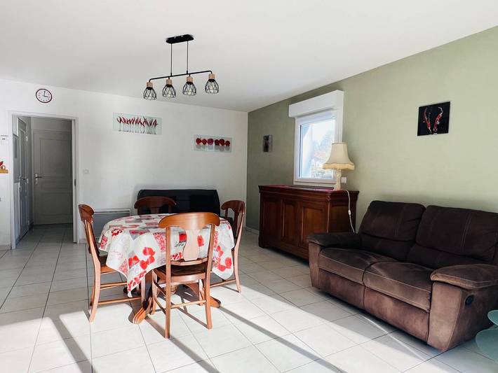 Ganze Wohnung, Cambo-les-Bains: Ruhige 2-Zimmer-Wohnung mit Parkplatz und Internet in Cambo-les-Bains, Bayonne und Umgebung