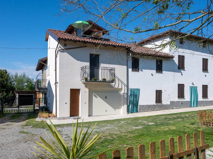 Casa vacanza per 2 persone, con Balcone e Terrazza nonché Giardino a Treville
