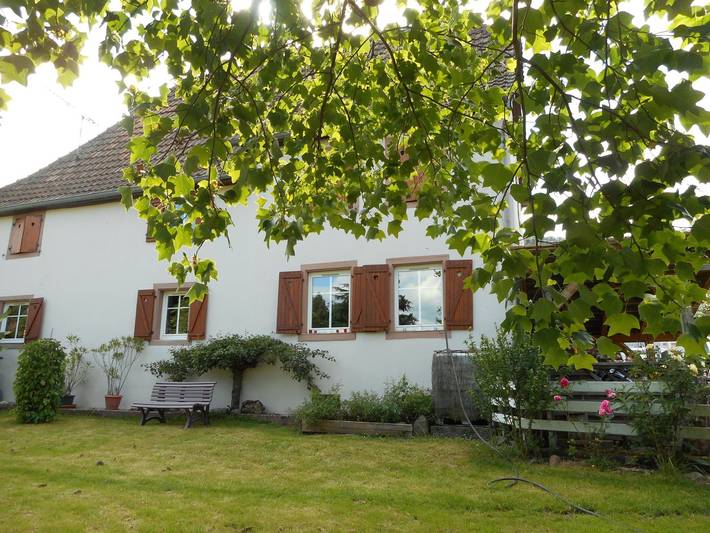Gîte pour 4 personnes, avec jardin