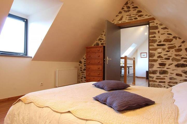 Gîte pour 3 personnes, avec jardin à Gratot - 2