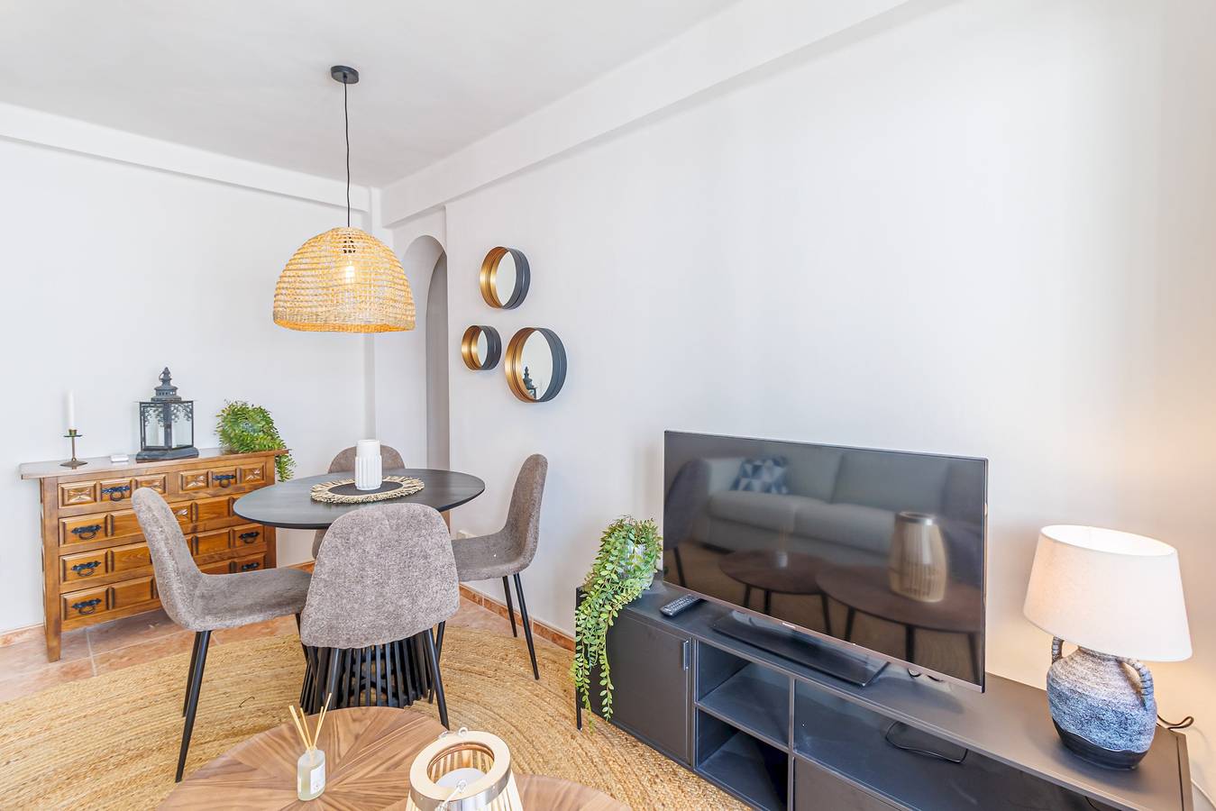 Apartamento entero, Apartamento de vacaciones para 4 personas con terraza in Nerja Centre, Nerja