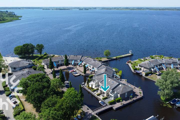 Ferienwohnung für 4 Personen, mit Whirlpool und Terrasse sowie Ausblick in den Niederlande