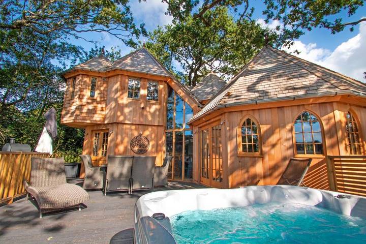 Camping for 6 people, with pool in Hampshire