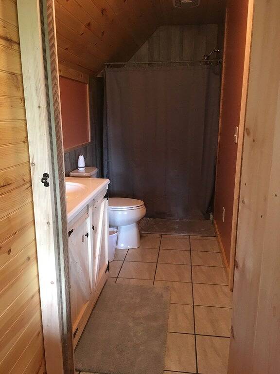 Cottage for 6 Guests in Greenbrier River, West Virginia