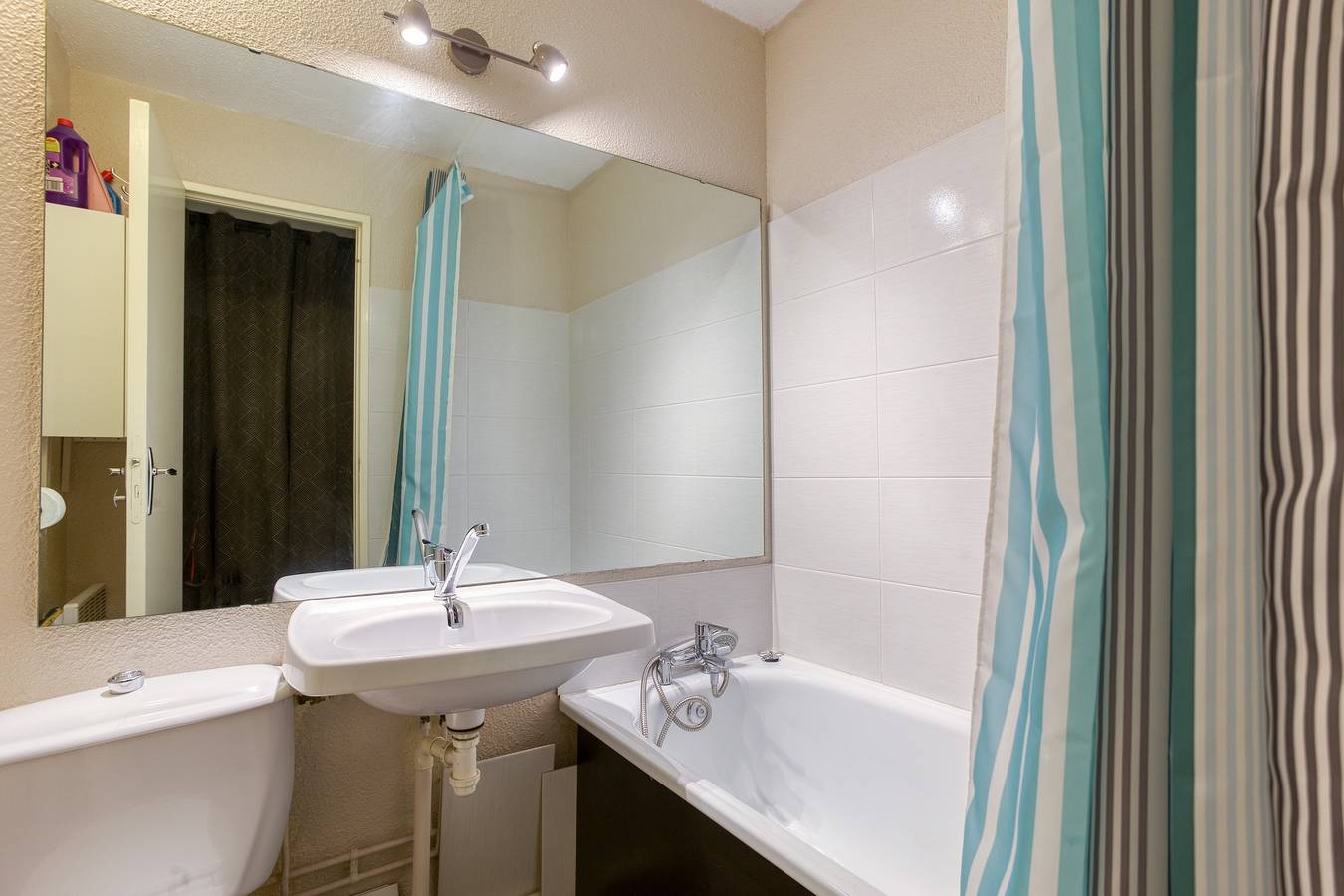 Entire apartment, Les Laurentides in Le Corbier, Villarembert