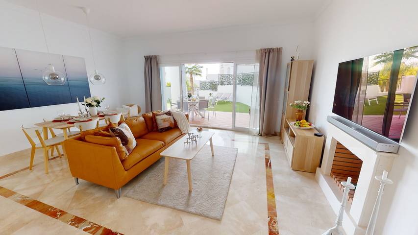 Ganze Wohnung, Paraíso Benahavís - Private Garden Ground Floor in El Paraiso Golf Estepona, Benahavís