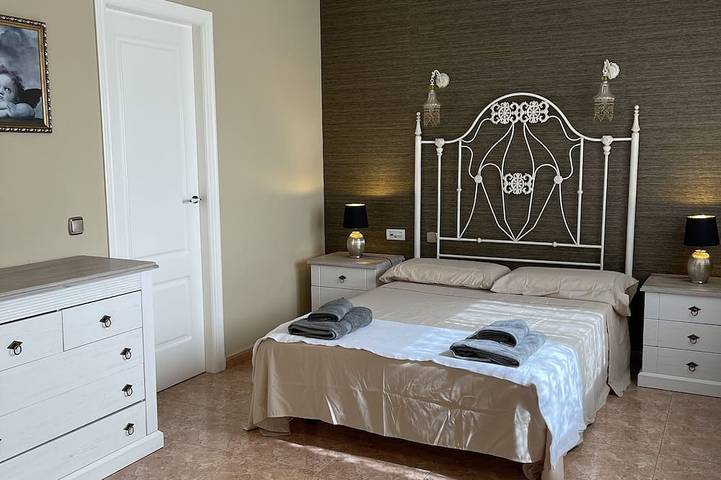 Villa Paradise | Private Pool · 2 Kitchens · Sleeps 13 in Orihuela, Alicante Province