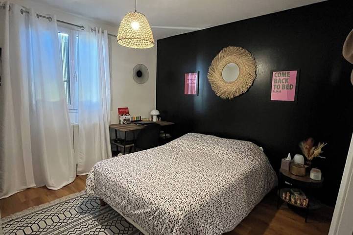 Location de vacances pour 6 personnes, avec Terrasse et Jardin à Althen-des-Paluds - 3