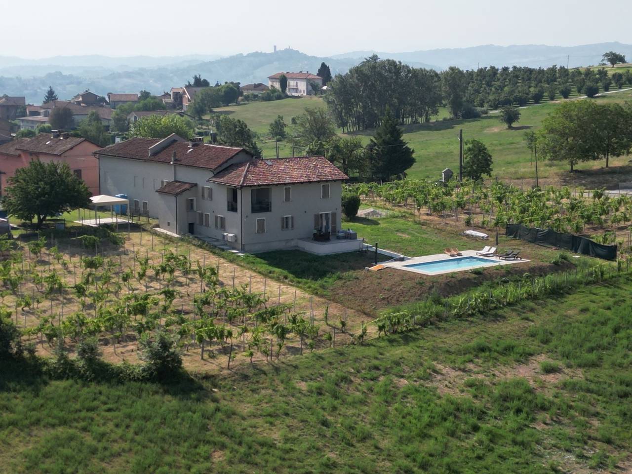 Appartamento intero, La Rosa in Costigliole d'Asti, Langhe