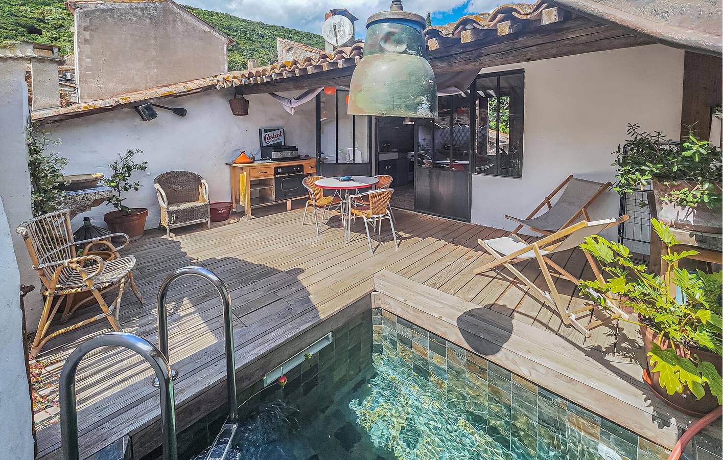 Charmant appartement 1 chambre avec piscine près de la rivière L'Orb in Cessenon-sur-Orb, Région de Béziers