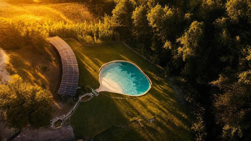 Maison de campagne pour 4 personnes, avec Jacuzzi et Terrasse ainsi que Jardin et Piscine à Scandicci