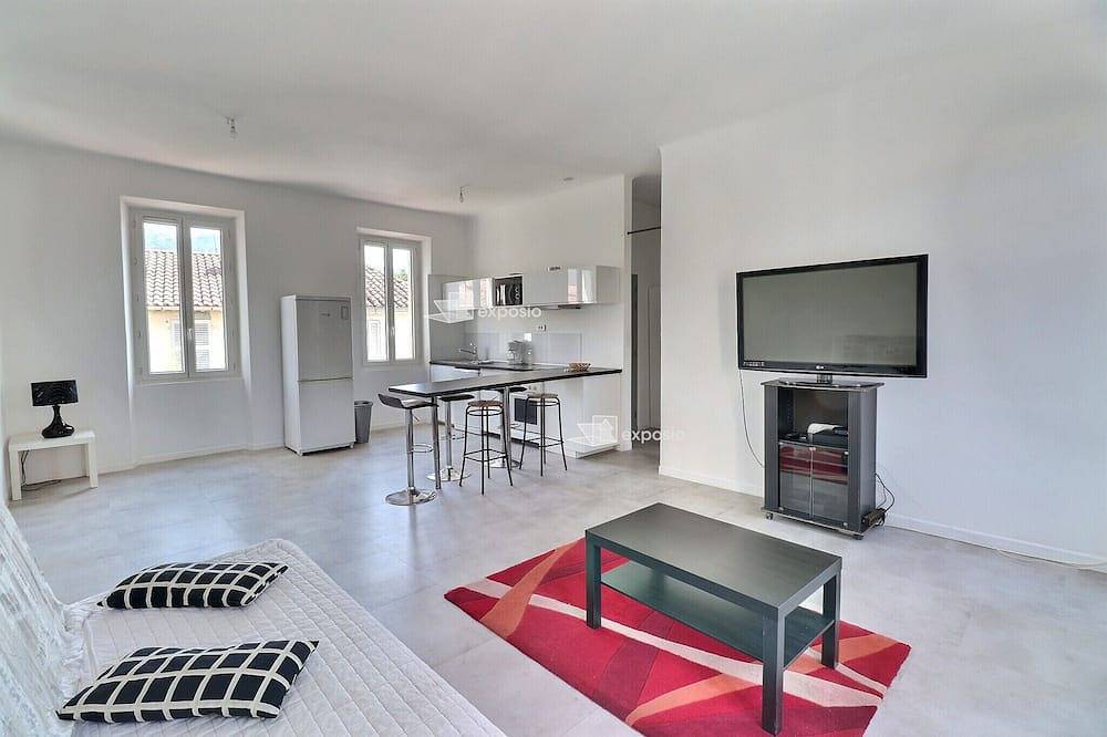 Appartement entier, Appartement T4 climatisé, très bien situé à Toulon pour profiter des vacances in Toulon, Côte méditerranéenne (France)