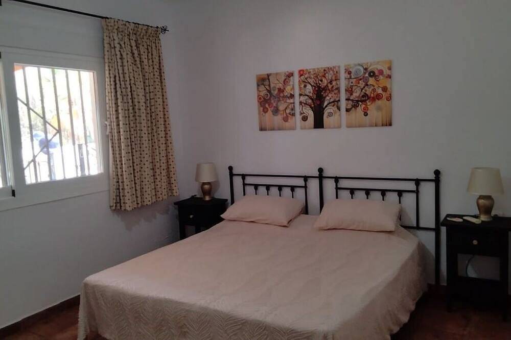 Country House with Pool and Garden, 6 Bedrooms, 4 Bathrooms. A/C. Internet in Turre, Costa de Almería