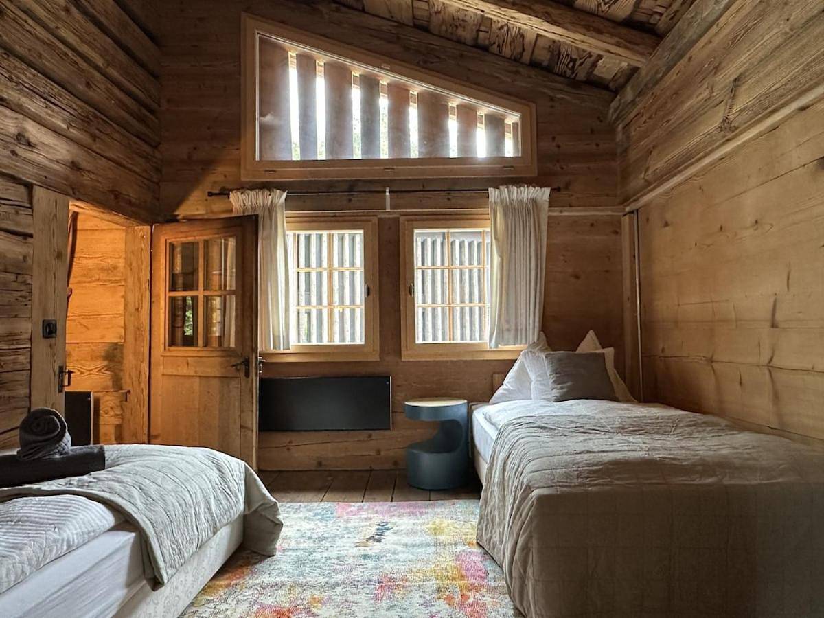 Ganze Wohnung, Two-Bedroom Apartment in Gstaad, Saanen