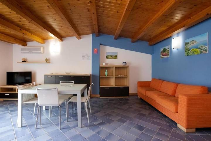 Ferienwohnung für 6 Personen, mit Balkon, kinderfreundlich in Marina di Ragusa