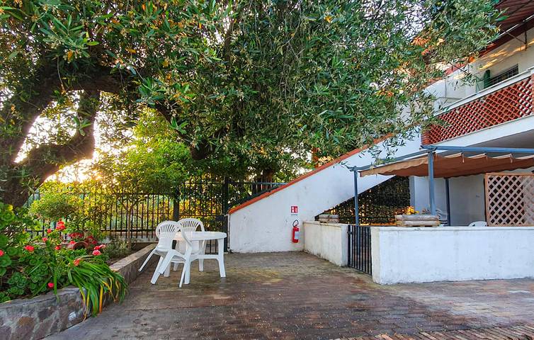 Ferienwohnung für 4 Personen, mit Terrasse, kinderfreundlich - 1