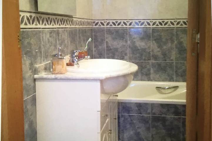 Beautiful Spanish villa with large swimming pool, only 15min. to Murcia airport in Gea y Truyols, Murcia 