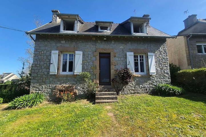 Location de vacances pour 8 personnes, avec jardin dans Plage Penvern