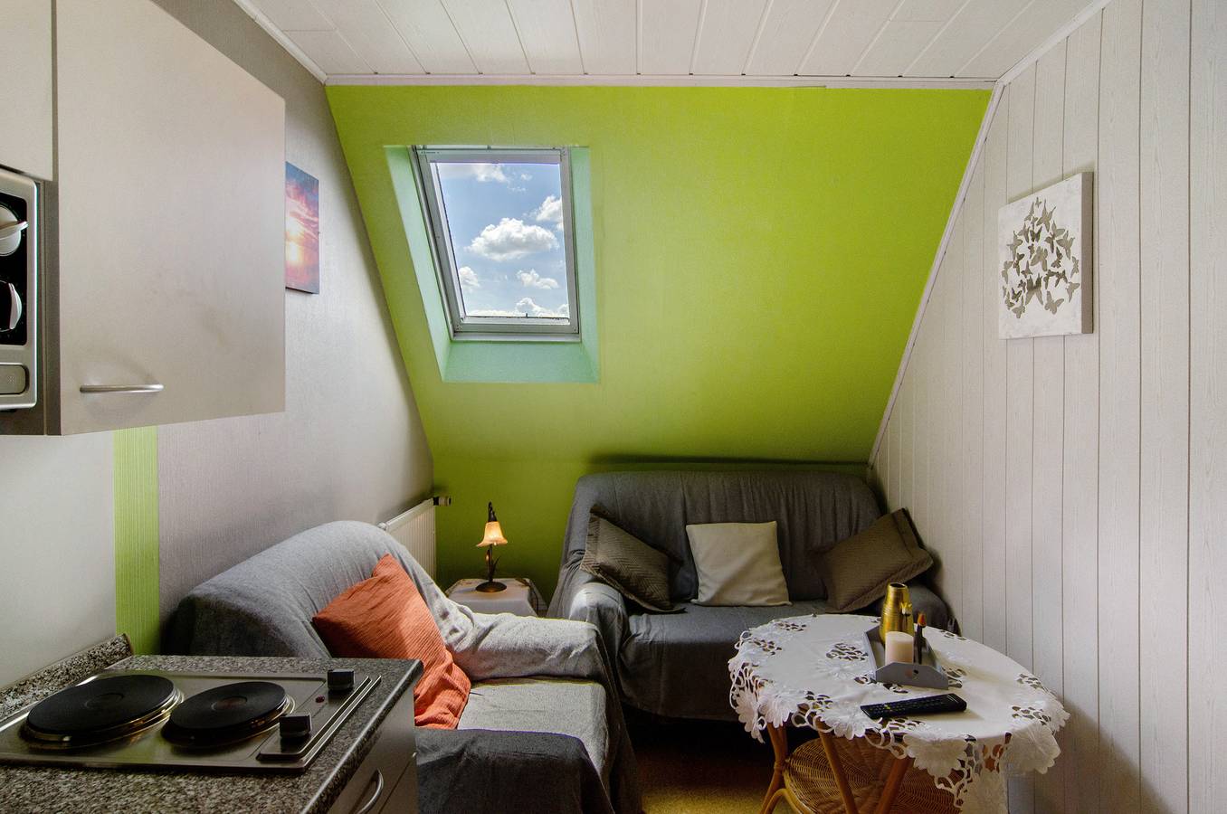 Ganze Wohnung, Ferienwohnung 'Ferienhaus Gerda Wohnung 2' mit privater Terrasse, privatem Garten und Wlan in Ochtersum, Landkreis Wittmund
