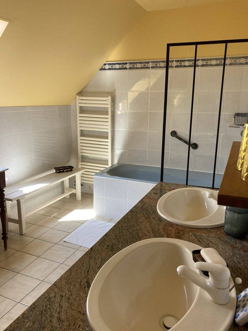 Chambres d'hôtes L'Embellie - L'Embellie - Etage chambre bleue in La Hague, Côte de la Déroute
